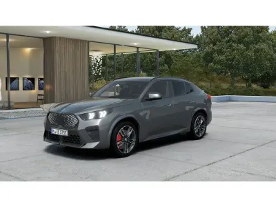 Neu BMW iX2 Luxury Line 150 kW (204 PS) 2026 Grau SUV