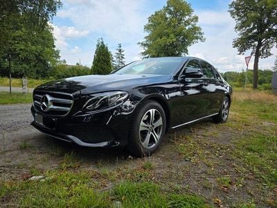 Mercedes E200