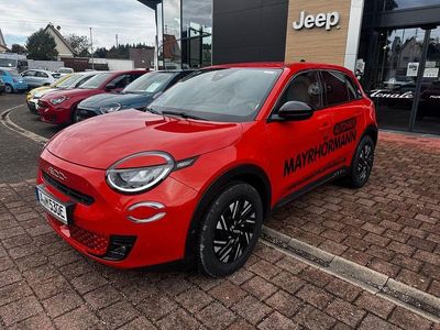Gebraucht Fiat 600E La Prima 114 kW (156 PS) 2023 Orange SUV