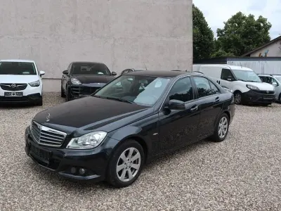 Gebraucht Mercedes C180 120 PS (88 kW) 2012 Magnetitschwarz  metalliclack (metallic) Limousine