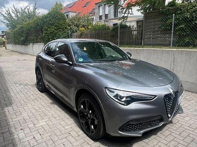 Gebraucht Alfa Romeo Stelvio 280 PS (205 kW) 2021 Grau SUV