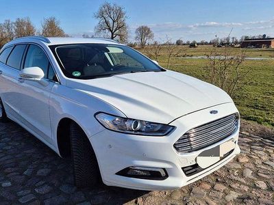 Gebraucht Ford Mondeo Titanium 150 PS (110 kW) 2018 Weiß Limousine
