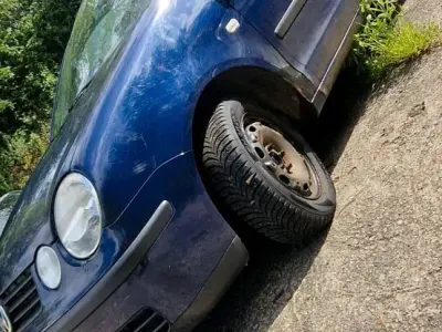 Gebraucht VW Polo 63 PS (46 kW) 2004 Blau Kleinwagen