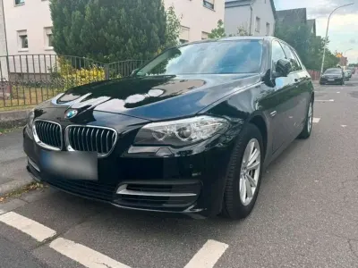 Gebraucht BMW 520 190 PS (139 kW) 2015 Schwarz Kombi