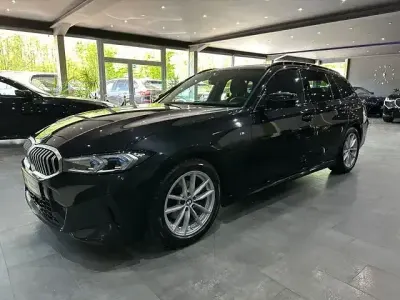 Gebraucht BMW 320 M Sport 184 PS (135 kW) 2024 Schwarz Limousine