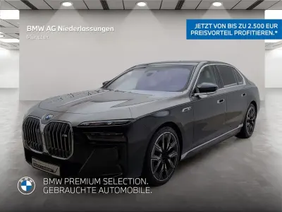 Gebraucht BMW i7 484 kW (659 PS) 2025 Schwarz Limousine