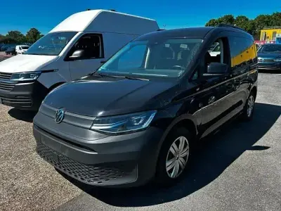 Gebraucht VW Caddy 122 PS (89 kW) 2023 Schwarz Van / Kleinbus