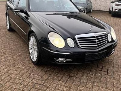 Mercedes E280