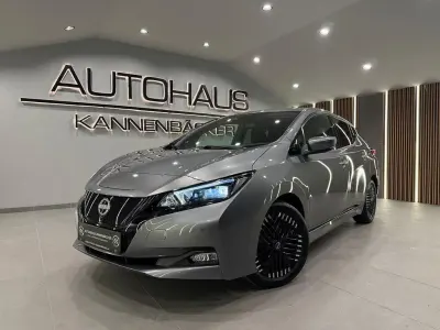 Gebraucht Nissan Leaf N-Connecta 110 kW (150 PS) 2022 Grau Kleinwagen