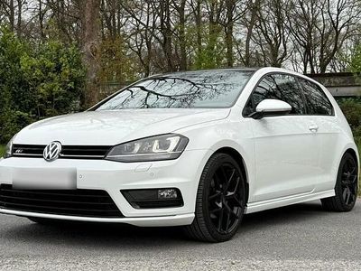 Usata VW Golf VII R-line 125 CV (91 kW) 2015 Bianco Berlina
