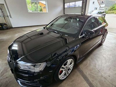 gebraucht Audi A3 2.0 TDI (clean diesel) S line Sportpaket