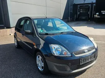 Gebraucht Ford Fiesta 60 PS (44 kW) 2006 Blau Kleinwagen