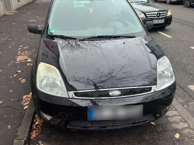 Usata Ford Fiesta 80 CV (58 kW) 2002 Nero Utilitaria