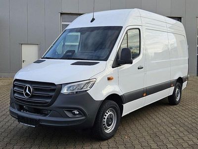 Weiß Gebraucht 2024 Mercedes Sprinter Van | 43.911 € (Guter Preis)