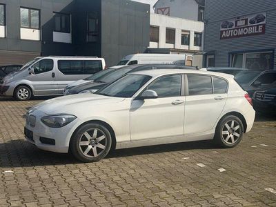 Gebraucht BMW 116 Sport Line 136 PS (100 kW) 2012 Weiß Kleinwagen