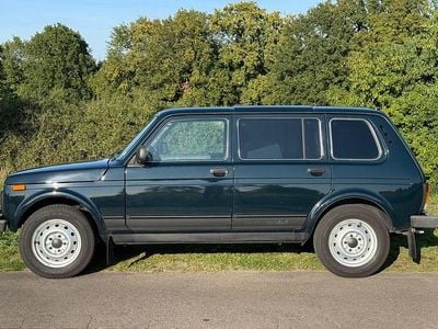 Lada Urban