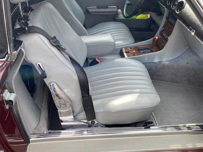 Andere farben Gebraucht 1986 Mercedes 560 Cabrio | 35.500 €