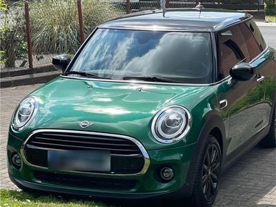 Usado Mini Cooper Chili 136 HP (100 kW) 2021 Verde Citadino