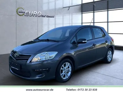 Gebraucht Toyota Auris Edition 99 PS (72 kW) 2010 Grau Kleinwagen