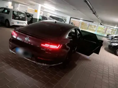 Gebraucht VW Arteon R-line 240 PS (176 kW) 2018 Rot Kleinwagen