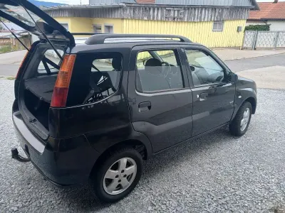 Gebraucht Suzuki Ignis Comfort 94 PS (69 kW) 2006 Schwarz Kleinwagen