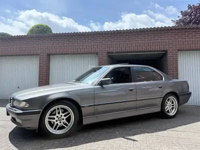 Gebraucht BMW 735L 235 PS (172 kW) 2000 Grau Limousine