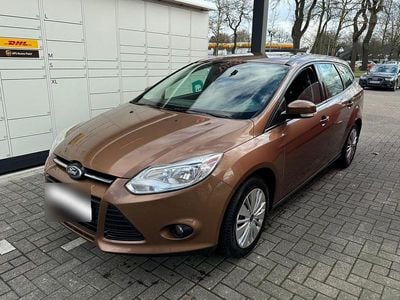 Gebraucht Ford Focus 116 PS (85 kW) 2013 Braun Kombi