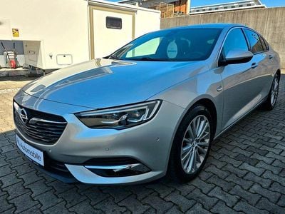 Second-hand Opel Insignia Dynamic 136 CP (100 kW) 2017 Argintiu Berlinǎ