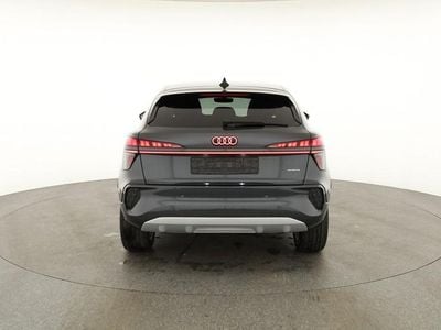 Neu Audi Q3 Sportback Ambiente 204 PS (150 kW) 2026 Pfeilgrau perleffekt SUV