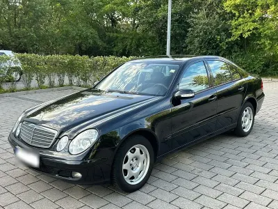 Gebraucht Mercedes E220 150 PS (110 kW) 2005 Schwarz Limousine