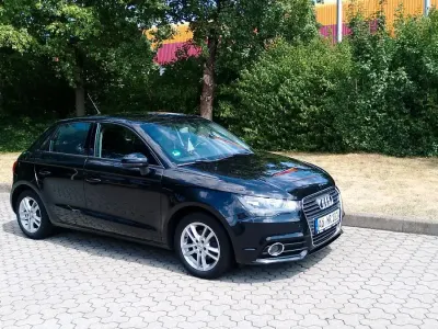 Gebraucht Audi A1 85 PS (62 kW) 2013 Schwarz Kleinwagen