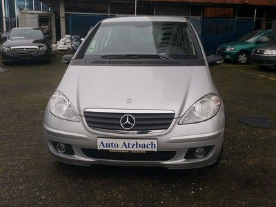 Second-hand Mercedes A150 Elegance 95 CP (69 kW) 2008 Argintiu Hatchback