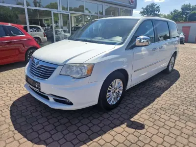 Gebraucht Lancia Voyager Silver 163 PS (119 kW) 2013 Stone white Van / Kleinbus