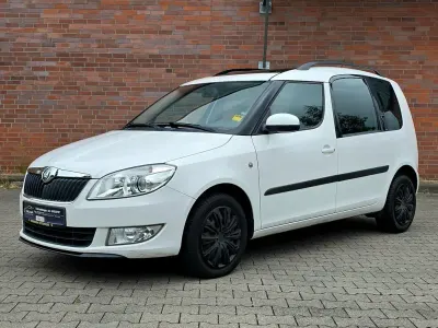 Gebraucht Skoda Roomster Plus Edition 105 PS (77 kW) 2012 Weiß Van / Kleinbus
