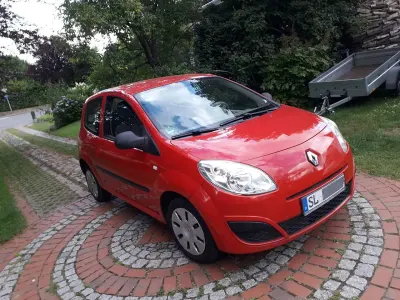 Gebraucht Renault Twingo Authentique 58 PS (42 kW) 2009 Rot Kleinwagen