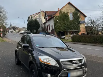 Gebraucht Ford Kuga 140 PS (102 kW) 2009 Schwarz SUV