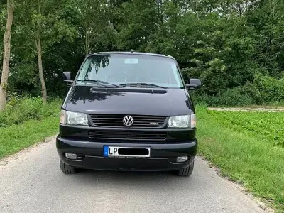 Gebraucht VW Multivan 102 PS (75 kW) 2002 Schwarz Van / Kleinbus