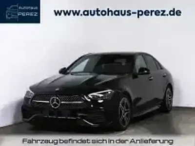 Gebraucht Mercedes C300 AMG Line Premium Plus 258 PS (189 kW) 2025 Schwarz Limousine