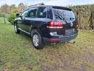 Usata VW Touareg 224 CV (164 kW) 2007 Nero SUV
