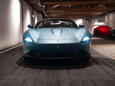 Neu Ferrari Roma 620 PS (456 kW) 2025 Blau Cabrio