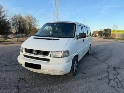 Gebraucht VW Caravelle 126 PS (92 kW) 1997 Weiß Van