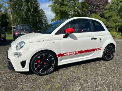 Gebraucht Abarth 595C Competizione 179 PS (131 kW) 2019 Colore esterno (gara weiß) Cabrio