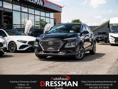 Gebraucht Hyundai Kona Premium 141 PS (103 kW) 2020 Phantom black / mic SUV