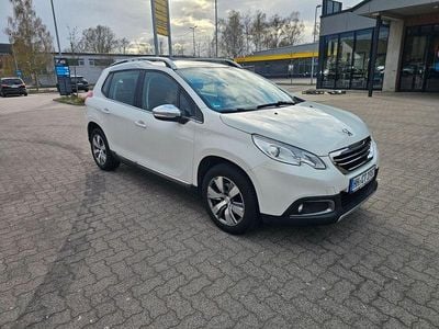 Gebraucht Peugeot 2008 Allure 120 PS (88 kW) 2014 Weiß SUV