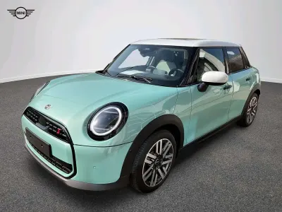 Second-hand Mini Cooper S Classic 204 CP (150 kW) 2025 Verde Hatchback