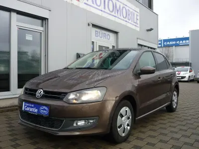 Gebraucht VW Polo Life 90 PS (66 kW) 2013 Braun Kleinwagen