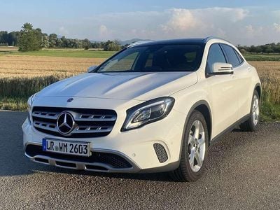 Mercedes GLA180