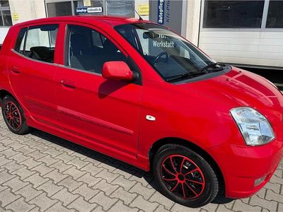 Usata Kia Picanto EX 65 CV (47 kW) 2004 Rosso Utilitaria