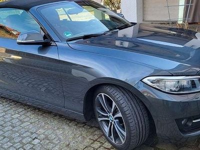 Gebraucht BMW 220 Sport Line 190 PS (139 kW) 2015 Grau Cabrio