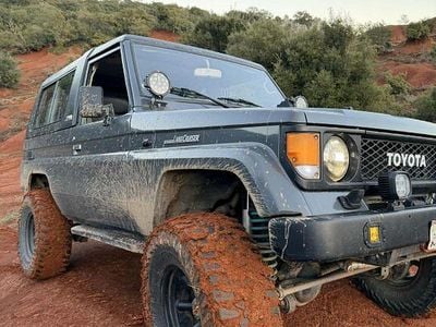 Gebraucht Toyota Land Cruiser 136 PS (100 kW) 1987 Grau SUV